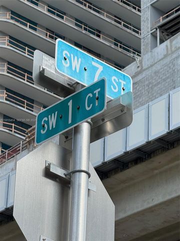169 SW 7th Street CUC CUD, Miami, FL 33130