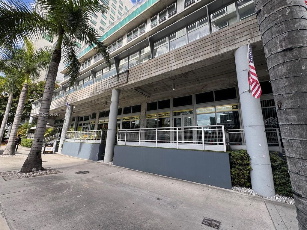 169 SW 7th Street CUC CUD, Miami, FL 33130