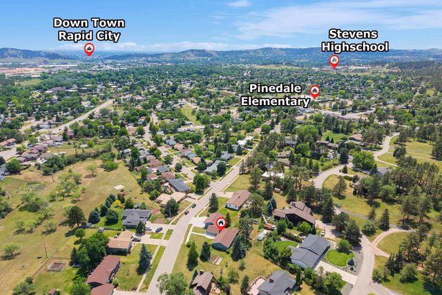 417 BERRY BLVD, Rapid City, SD 57702