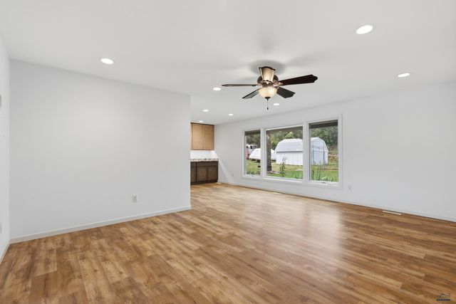 417 BERRY BLVD, Rapid City, SD 57702