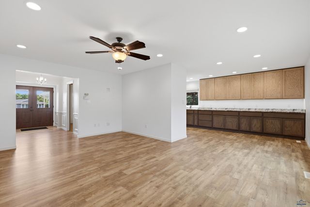 417 BERRY BLVD, Rapid City, SD 57702