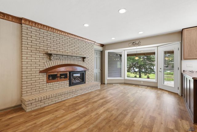 417 BERRY BLVD, Rapid City, SD 57702