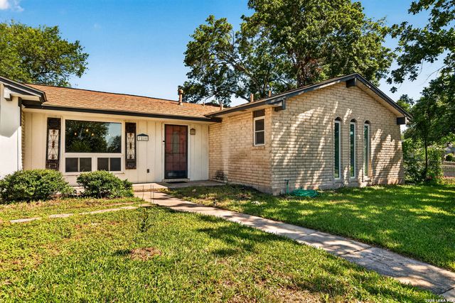 7239 Bridle Path, San Antonio, TX 78240