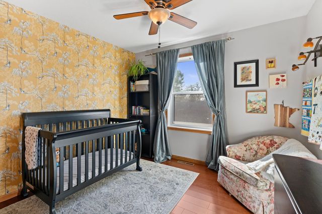 615 1st Avenue NW, Osseo, MN 55369