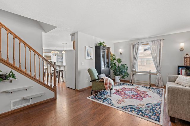 615 1st Avenue NW, Osseo, MN 55369