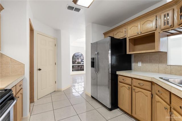 5826 Hitching Post Boulevard, Brownsville, TX 78526