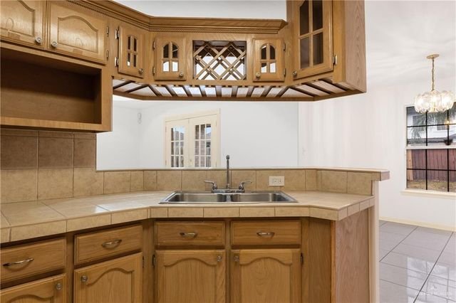 5826 Hitching Post Boulevard, Brownsville, TX 78526