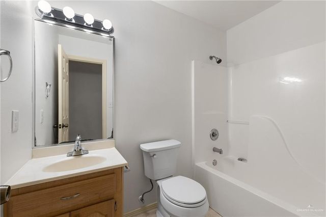 5826 Hitching Post Boulevard, Brownsville, TX 78526