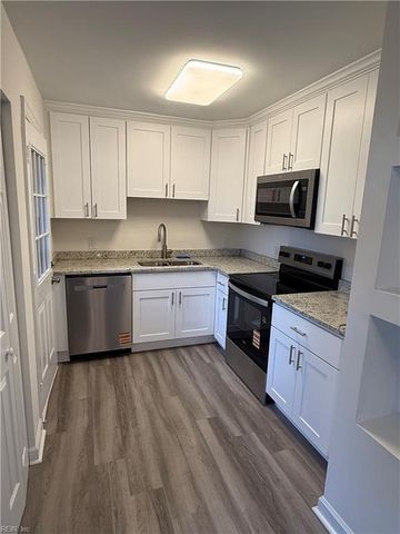 1017 31st ST, Newport News, VA 23607