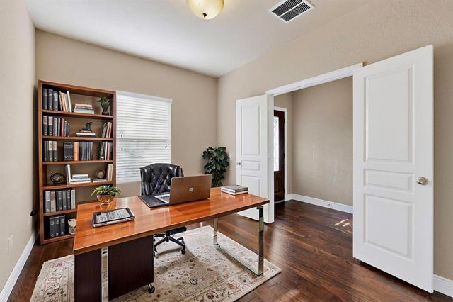 13416 Kearns DR, Pflugerville, TX 78660