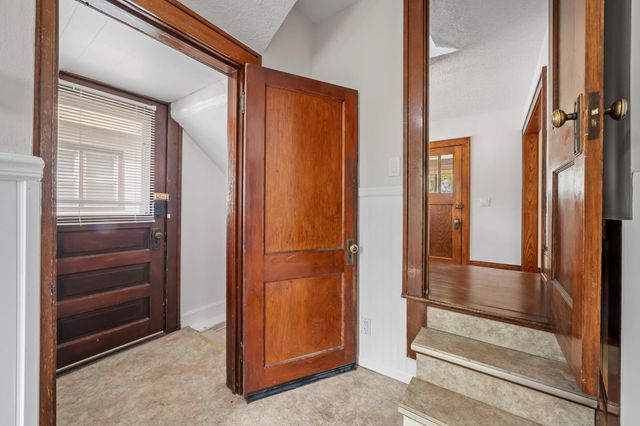 2222 Lincoln Street NE, Minneapolis, MN 55418