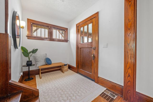 2222 Lincoln Street NE, Minneapolis, MN 55418