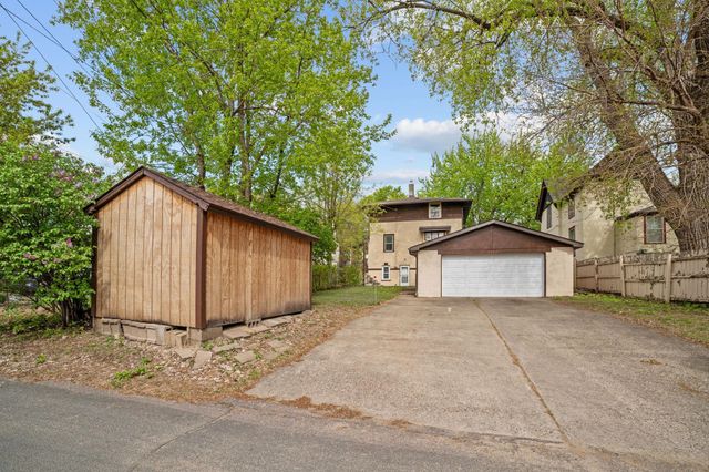 2222 Lincoln Street NE, Minneapolis, MN 55418