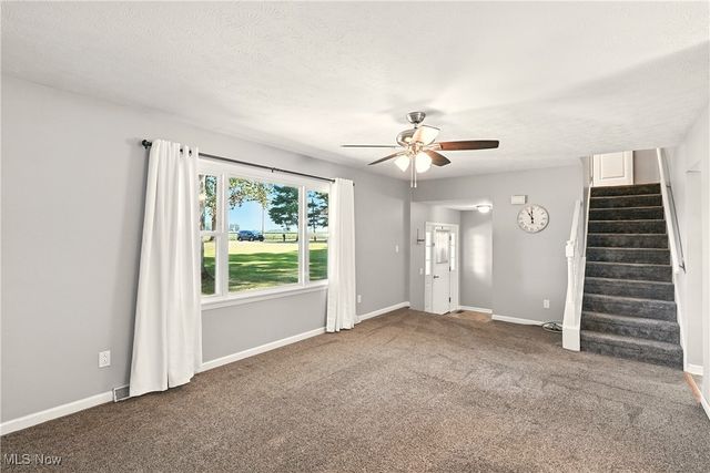 1457 Fox Lake Road, Wooster, OH 44691