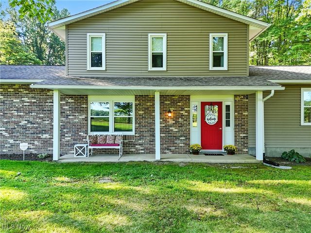 1457 Fox Lake Road, Wooster, OH 44691