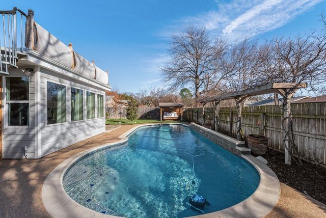 2923 Southridge Drive, Grapevine, TX 76051