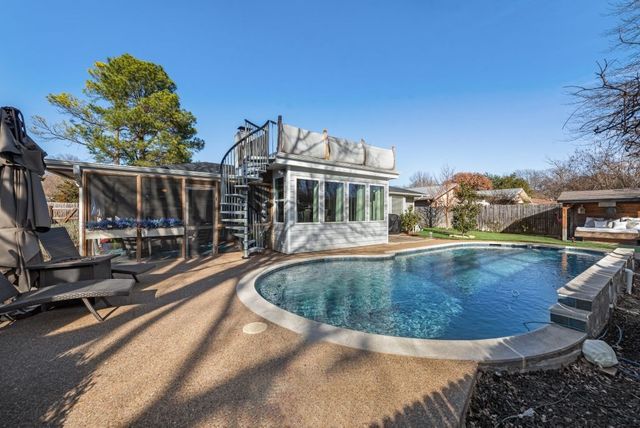 2923 Southridge Drive, Grapevine, TX 76051