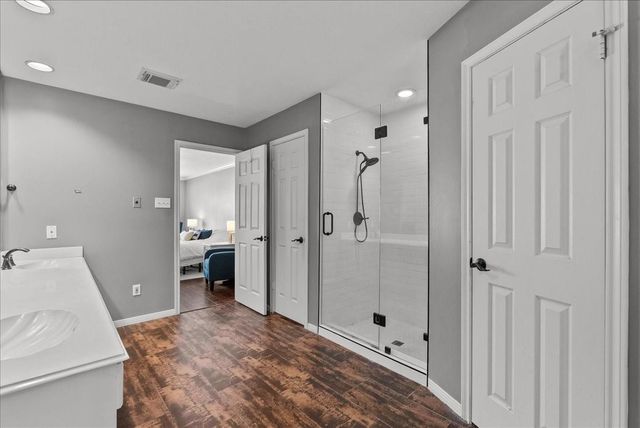2107 Olympic Drive, League City, TX 77573
