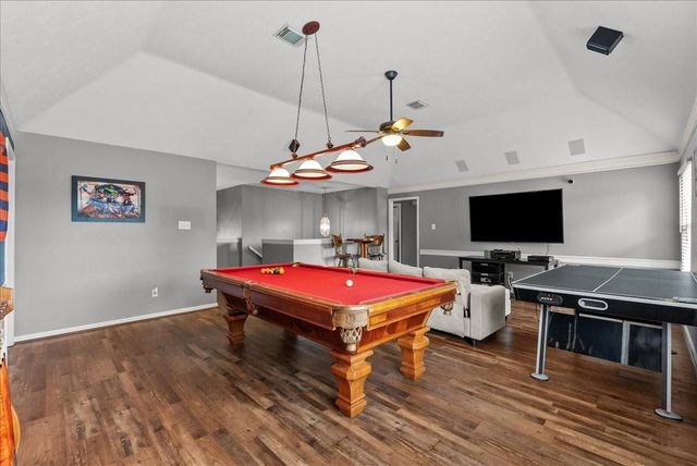 2107 Olympic Drive, League City, TX 77573
