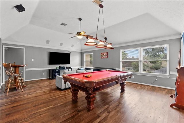 2107 Olympic Drive, League City, TX 77573