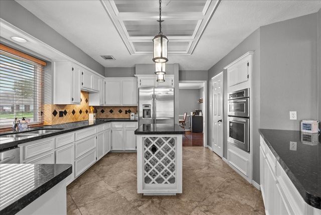 2107 Olympic Drive, League City, TX 77573