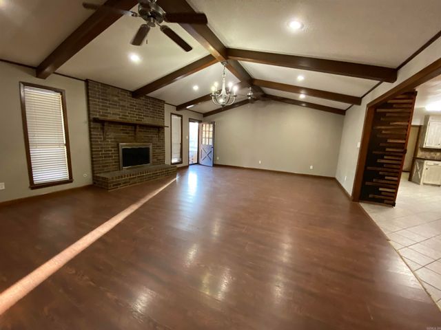 1400 Holly Street, Nashville, AR 71852