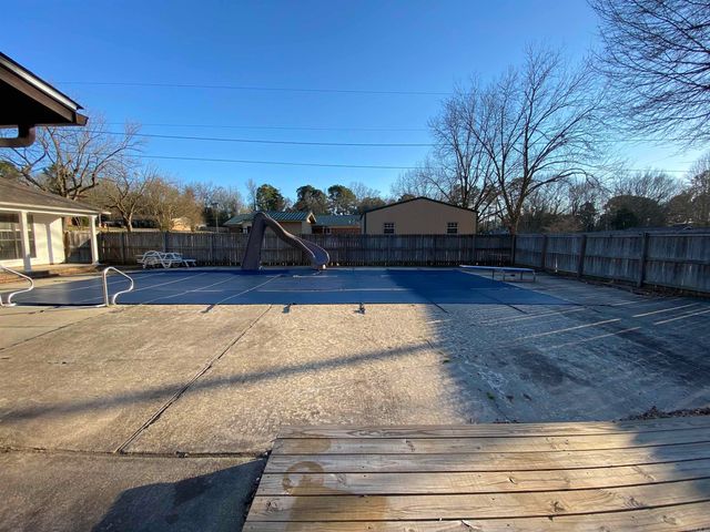 1400 Holly Street, Nashville, AR 71852