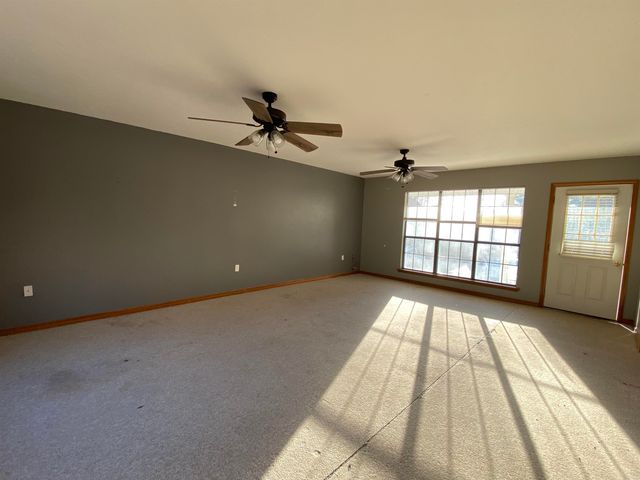 1400 Holly Street, Nashville, AR 71852