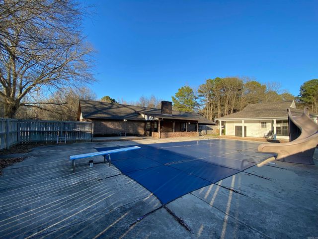 1400 Holly Street, Nashville, AR 71852