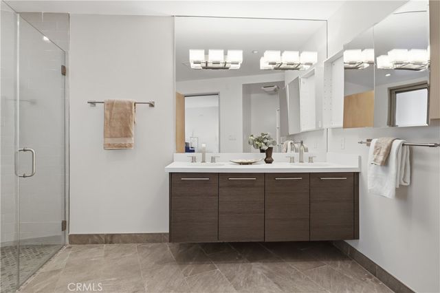 23 4th Place 6, Long Beach, CA 90802