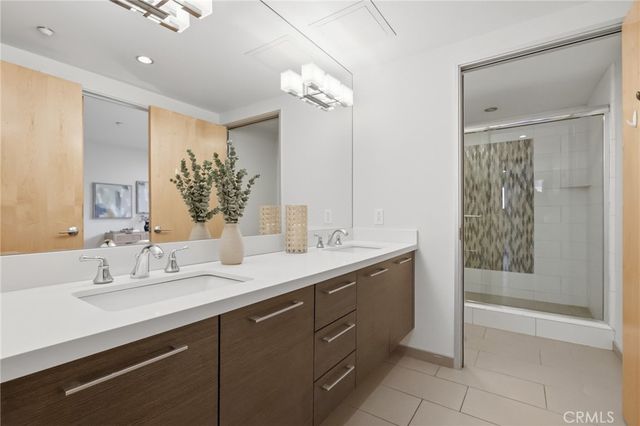 23 4th Place 6, Long Beach, CA 90802