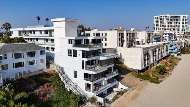 23 4th Place 6, Long Beach, CA 90802
