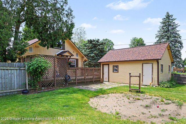 803 Roosevelt Street, Mason, MI 48854