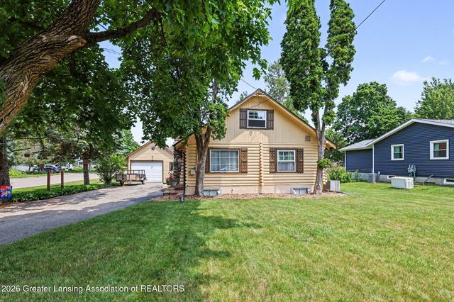 803 Roosevelt Street, Mason, MI 48854