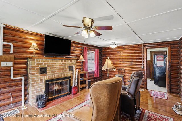 803 Roosevelt Street, Mason, MI 48854