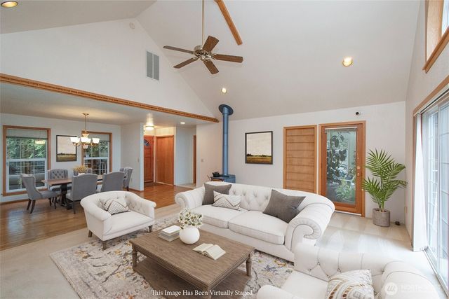 202 W Emerald Forest Lane, Sequim, WA 98382