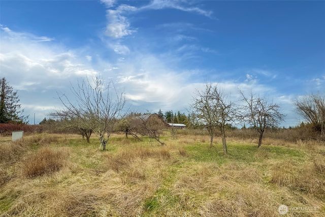 202 W Emerald Forest Lane, Sequim, WA 98382