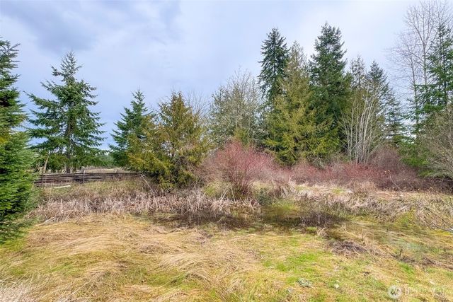 202 W Emerald Forest Lane, Sequim, WA 98382