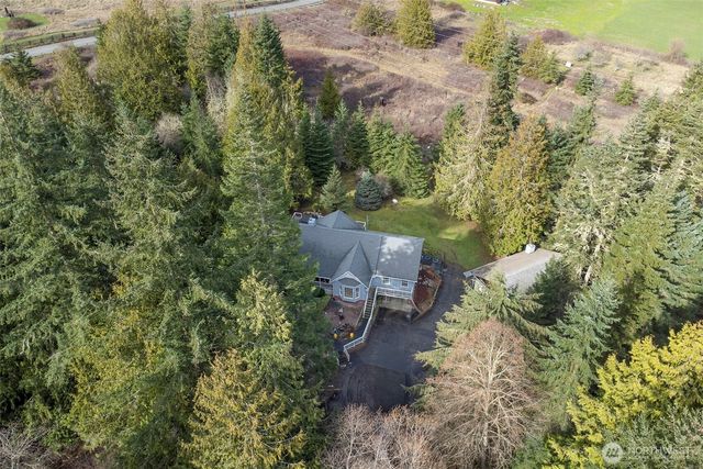 202 W Emerald Forest Lane, Sequim, WA 98382