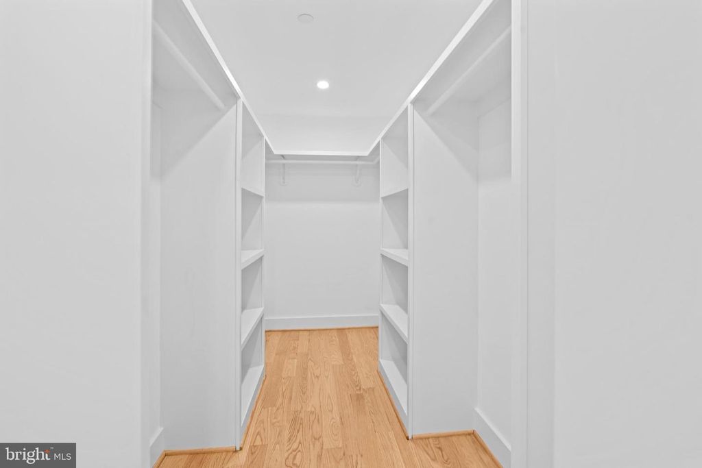6624 POPLAR AVE, Takoma Park, MD 20912