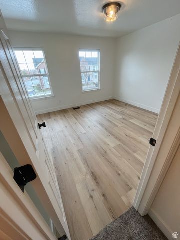 726 N 150 E, Springville, UT 84663