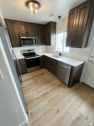 726 N 150 E, Springville, UT 84663