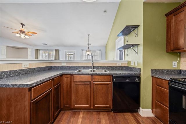 795 Avalon Springs Court, High Point, NC 27265