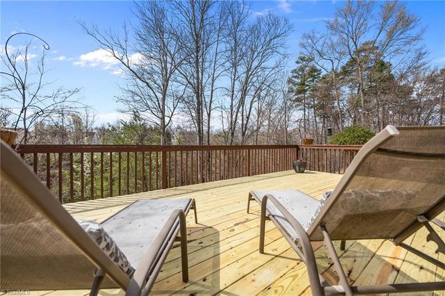 795 Avalon Springs Court, High Point, NC 27265