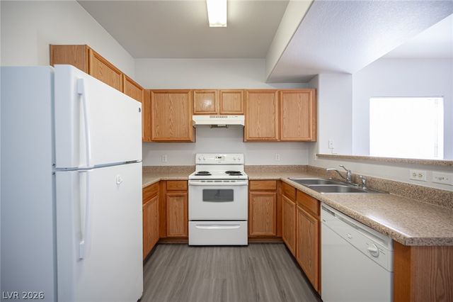 2010 Rancho Lake Drive 206, Las Vegas, NV 89108