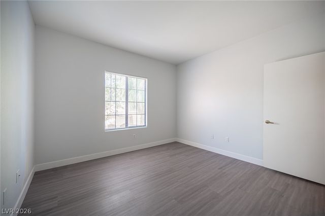 2010 Rancho Lake Drive 206, Las Vegas, NV 89108