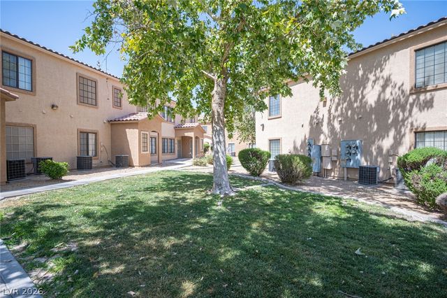 2010 Rancho Lake Drive 206, Las Vegas, NV 89108