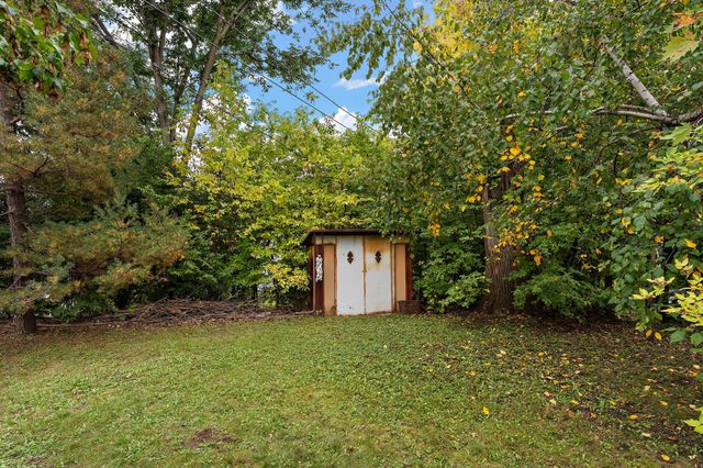 1590 Payne Avenue, Saint Paul, MN 55130