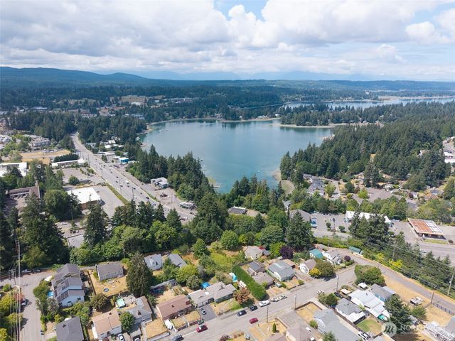 624 Dora Avenue, Bremerton, WA 98312