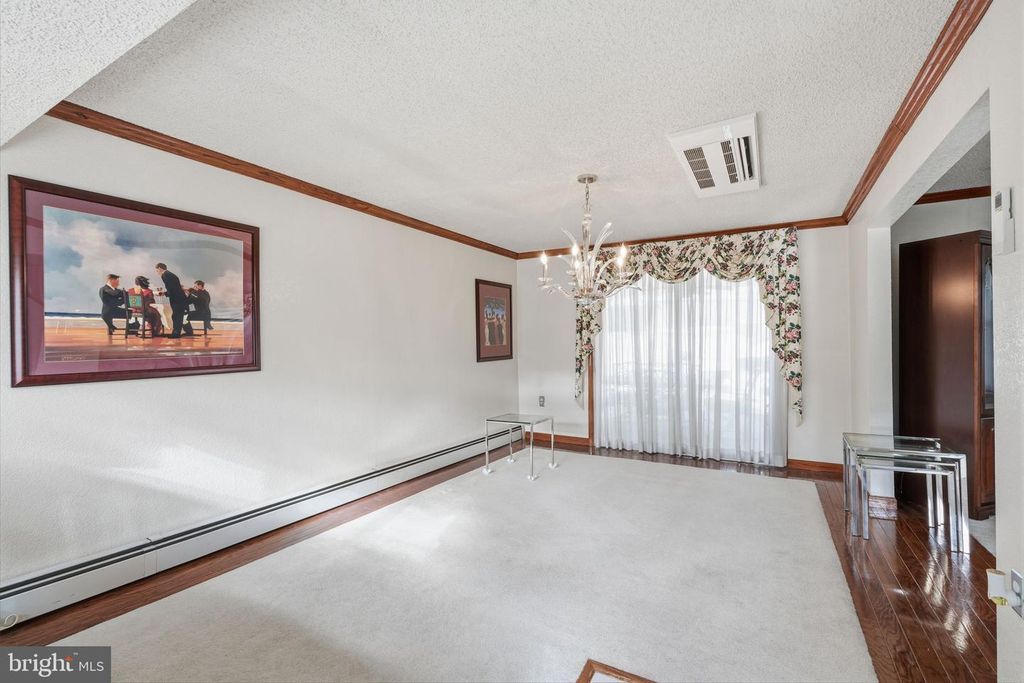 15 RUBY LN, LEVITTOWN, PA 19055 — photo 3